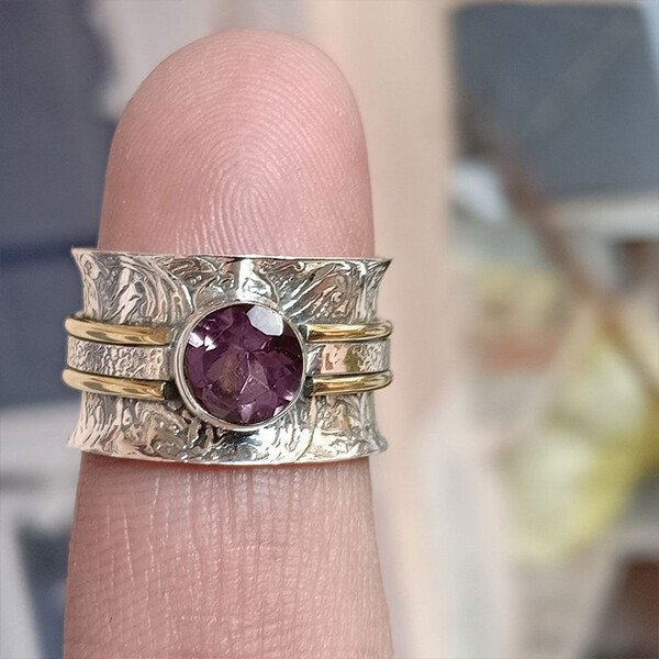 bohemian-amethyst-crystal-meditation-ring-4